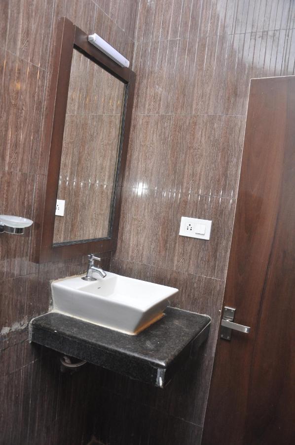 Hotel Temple City Papanasam Dış mekan fotoğraf
