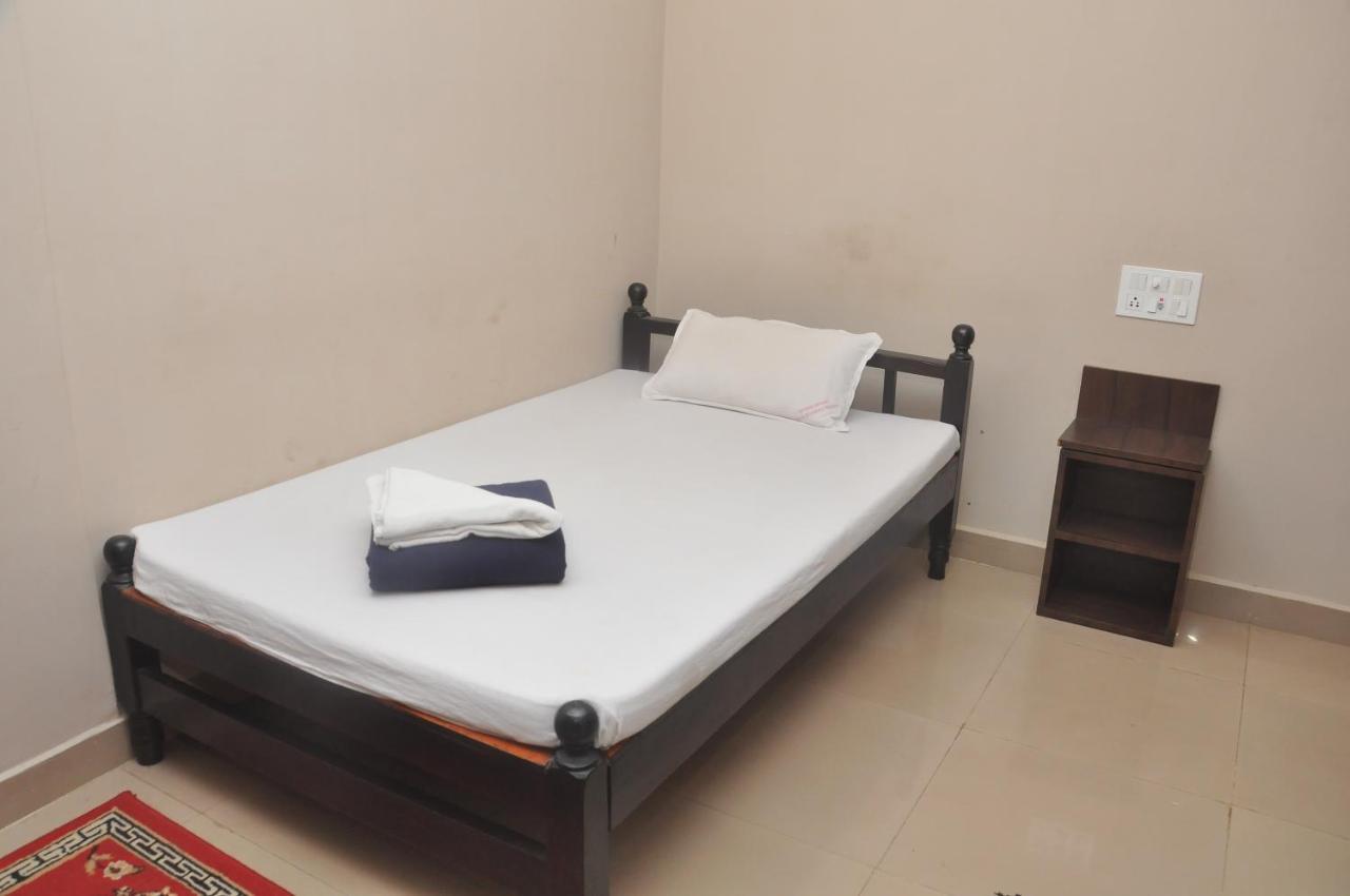 Hotel Temple City Papanasam Dış mekan fotoğraf